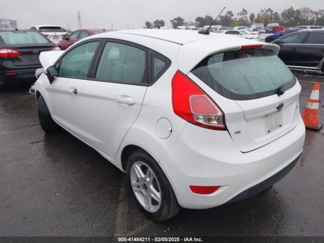 3FADP4EJ9JM127467 Ford FIESTA SE
