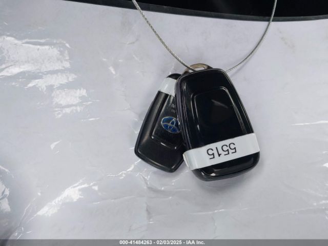 JTDKAMFP2N3208503 Toyota Prius Prime Le