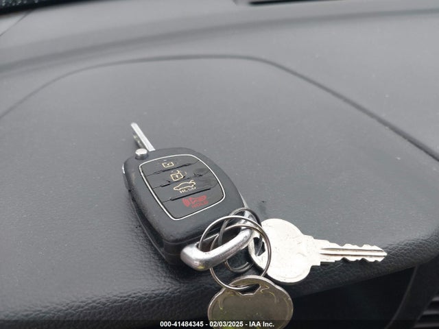 Hyundai SONATA SE 2017 5NPE24AF0HH477794 Image 11