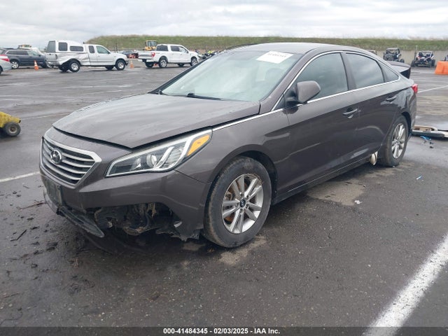 Hyundai SONATA SE 2017 5NPE24AF0HH477794 Image 2