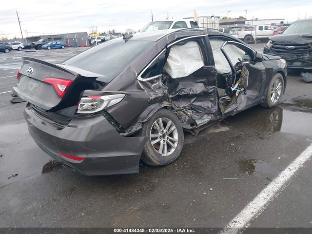 Hyundai SONATA SE 2017 5NPE24AF0HH477794 Image 4