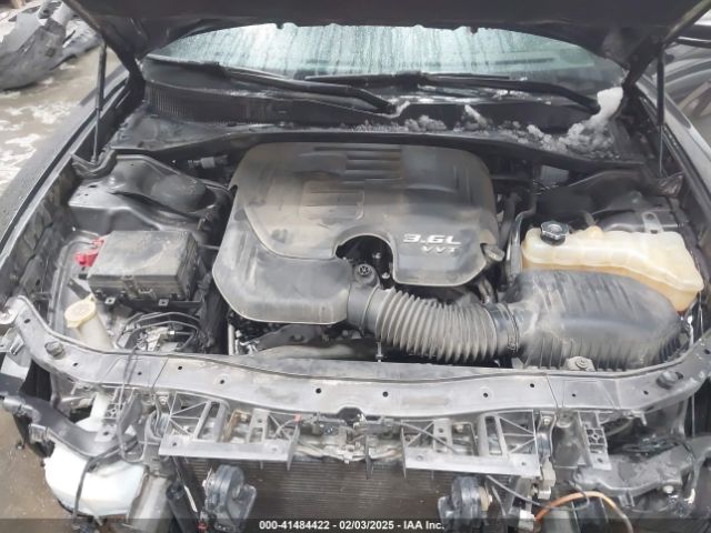 2C3CDXJG7KH653952 Dodge Charger Sxt Awd
