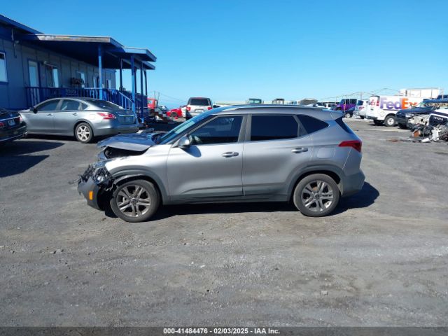 KNDEU2AA9N7269187 KIA SELTOS S