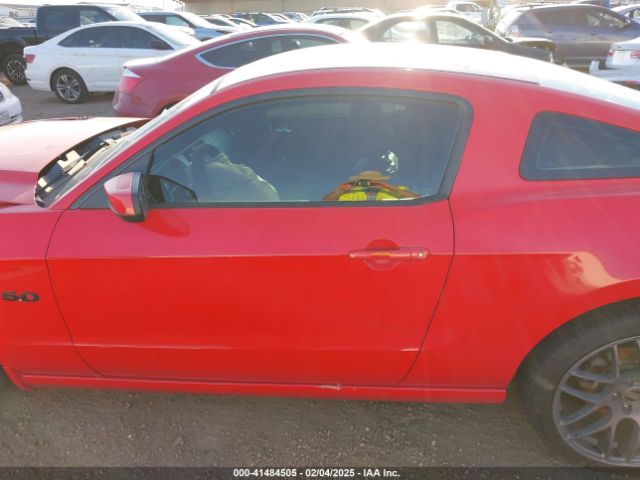 1ZVBP8CF0E5214724 Ford Mustang Gt Premium