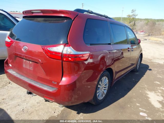 5TDYK3DCXFS630889 Toyota Sienna Xle 8 Passenger