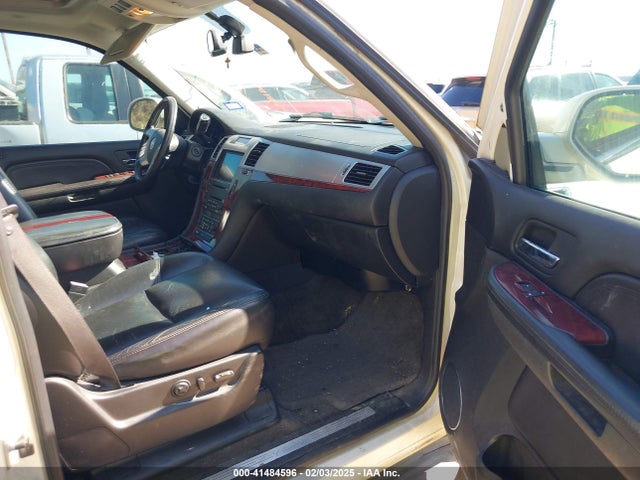 2007 CADILLAC ESCALADE 1GYEC63827R337366 Photo 4