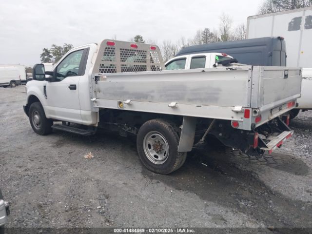 1FDBF2A66KED44617 Ford F-250 Xl