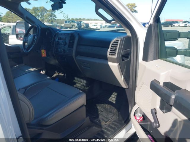 1FDBF2A66KED44617 Ford F-250 Xl