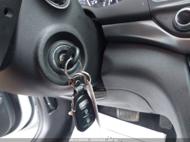 5NPD74LF5KH461138 Hyundai ELANTRA SE