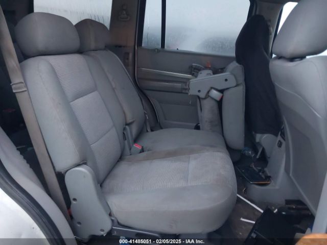 2007 CHRYSLER ASPEN 1A8HX58P47F523874 Photo 7