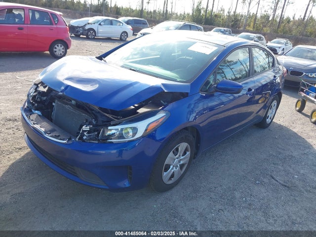 KIA FORTE LX 2017 3KPFL4A75HE143761 Image 2