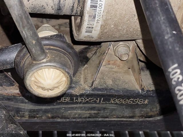 2020 CAN-AM OUTLANDER 3JBLWAX21LJ000698 Photo 9