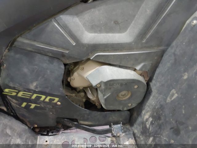 2020 CAN-AM OUTLANDER 3JBLWAX21LJ000698 Photo 7