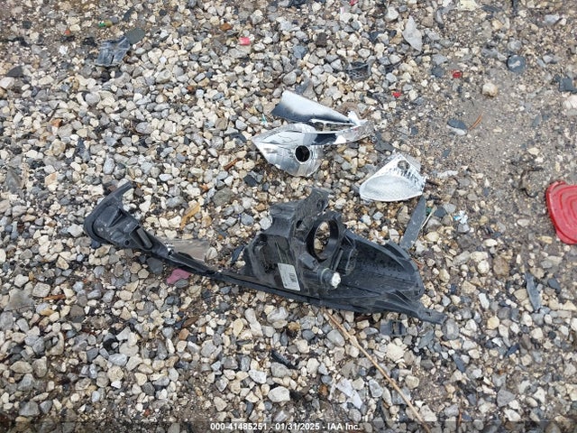 3N1CN7AP9HL904479 Nissan Versa 1.6 Sv