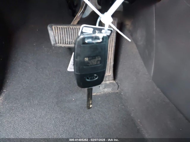 KNDJN2A28G7857668 KIA Soul