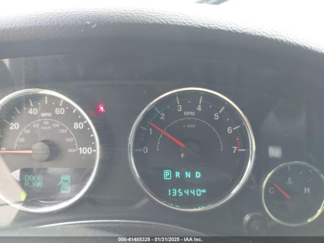 1C4BJWDG8FL581819 Jeep Wrangler Unlimited Freedom Edition