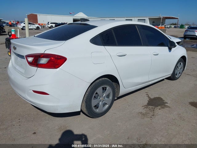 1G1BC5SM6J7214781 Chevrolet Cruze Ls Auto