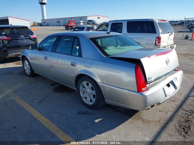 2007 CADILLAC DTS 1G6KD57Y97U198637 Photo 2