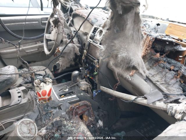 2010 CHRYSLER 300 2C3CA5CV4AH118956 Photo 4