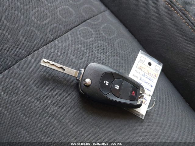 KL7CJKSBXLB032383 Chevrolet Trax Fwd Ls