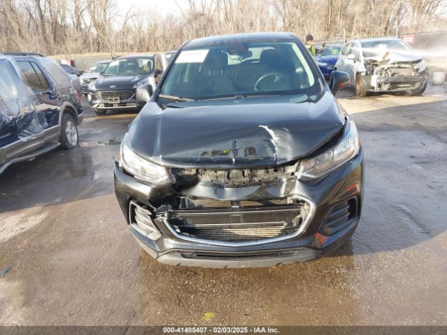 KL7CJKSBXLB032383 Chevrolet Trax Fwd Ls