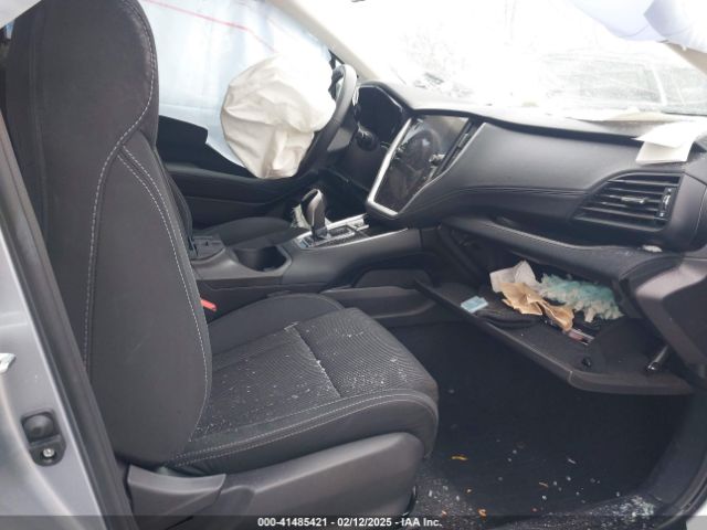 4S3BWAF68P3010213 Subaru Legacy Premium