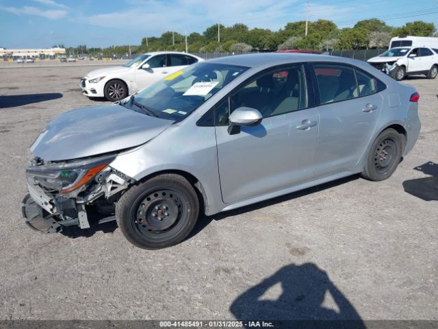 JTDEPMAE1MJ187249 Toyota COROLLA LE