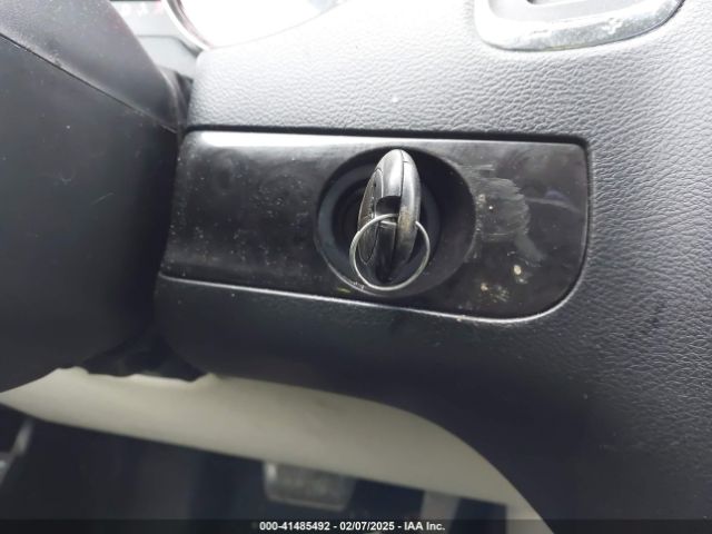 2C4RDGBG6ER380201 Dodge Grand Caravan Se