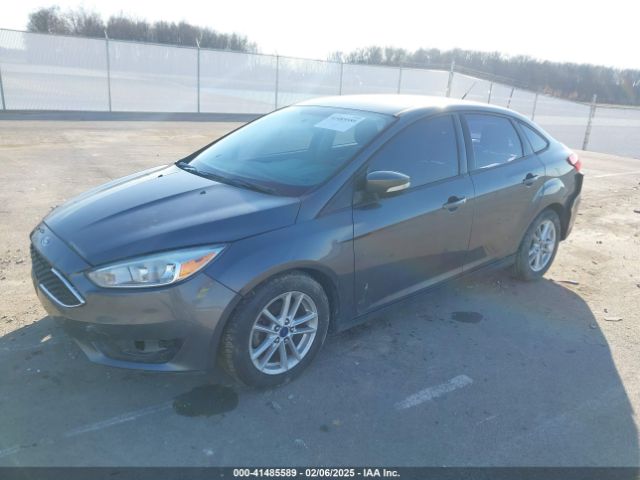 1FADP3F21FL250450 Ford FOCUS SE