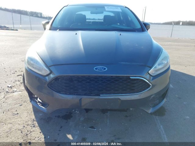 1FADP3F21FL250450 Ford FOCUS SE