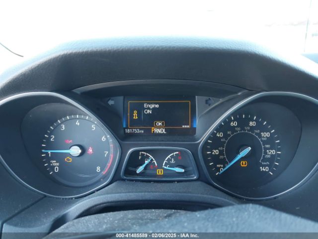 1FADP3F21FL250450 Ford FOCUS SE