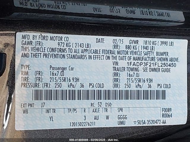 1FADP3F21FL250450 Ford FOCUS SE