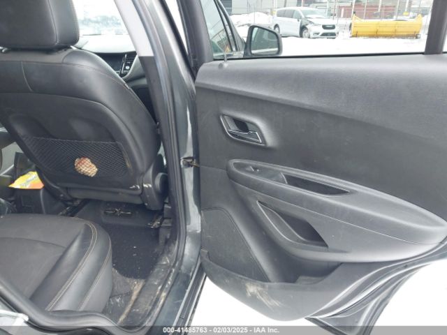 3GNCJLSB0LL271021 Chevrolet Trax Fwd Lt