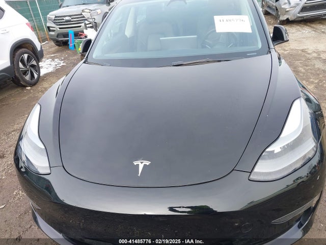 2023 TESLA MODEL 3 5YJ3E1EA5PF452558 Photo 9