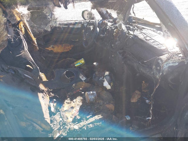 2008 MINI COOPER WMWMF33508TU64051 Photo 4