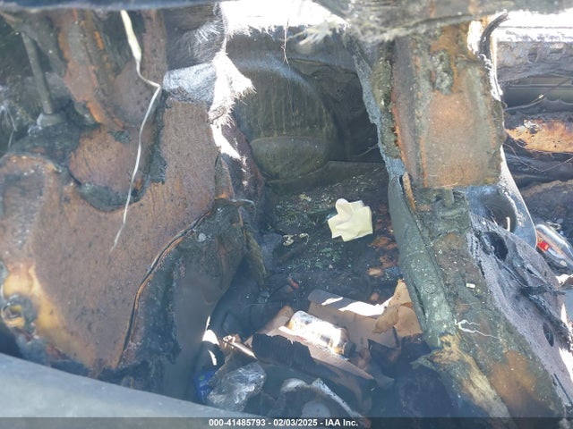 2008 MINI COOPER WMWMF33508TU64051 Photo 7