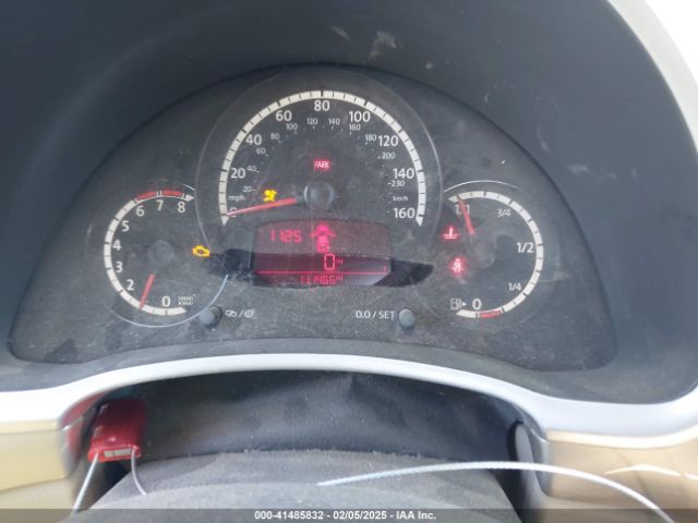 2013 VOLKSWAGEN BEETLE 3VWHX7AT0DM663696 Photo 6