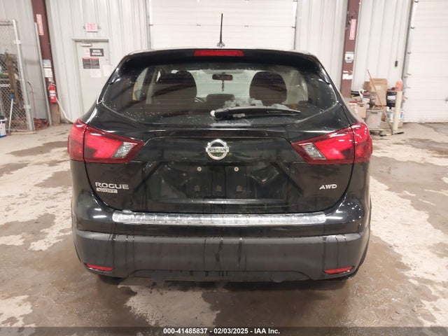 Auction sale of the 2018 Nissan Rogue Sport S, vin: JN1BJ1CR9JW286034, lot number: 41485837