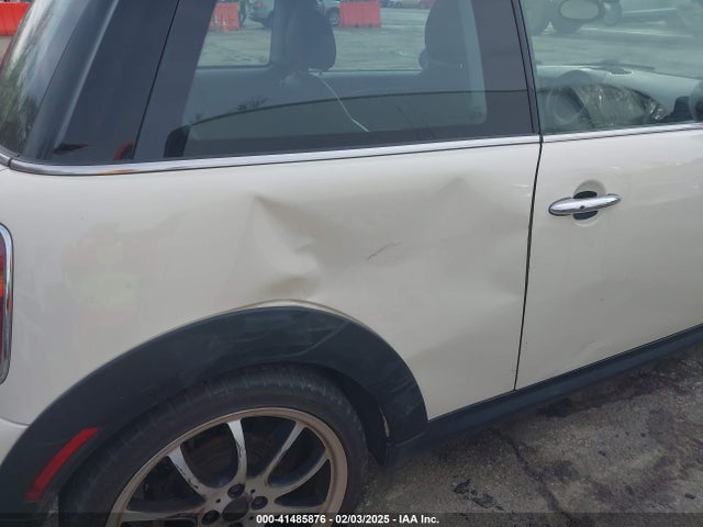 2009 MINI COOPER S WMWMF73559TT95298 Photo 5