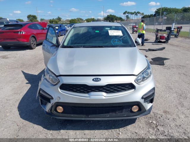 3KPF24AD3ME344920 KIA Forte Lxs