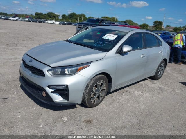 3KPF24AD3ME344920 KIA Forte Lxs