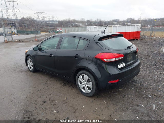 KIA Forte 5-door Lx 2016 KNAFK5A81G5606018 Image 3