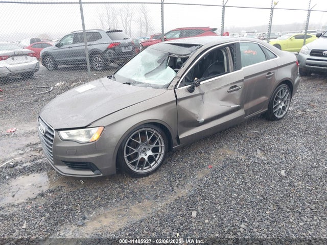 2015 AUDI A3 WAUCJGFF2F1102608 Photo 1