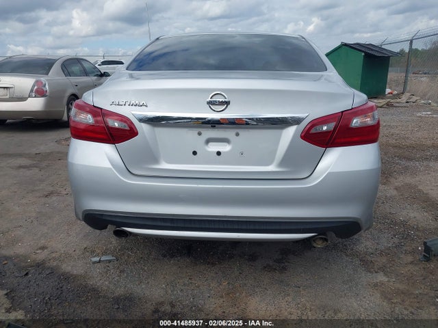 Nissan Altima 2.5 S 2018 1N4AL3AP5JC214917 Image 17