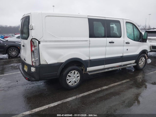 1FTYR1ZMXHKA92111 Ford Transit-250