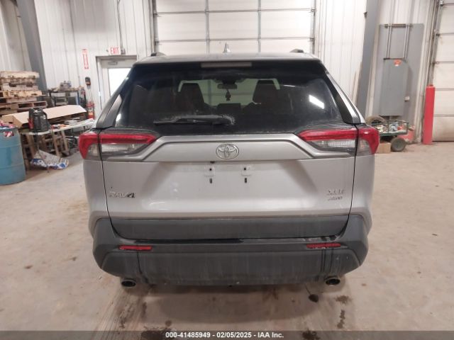 2T3P1RFVXMC156715 Toyota Rav4 Xle
