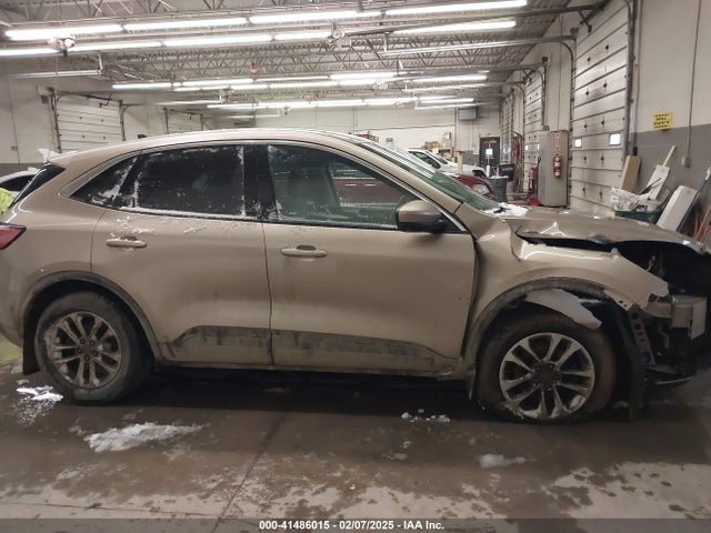 Ford ESCAPE SE 2021 1FMCU9G60MUA32540 Image 14