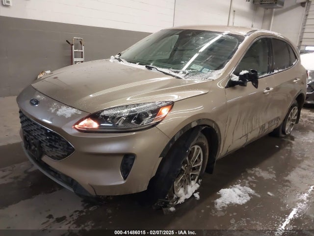 Ford ESCAPE SE 2021 1FMCU9G60MUA32540 Image 2