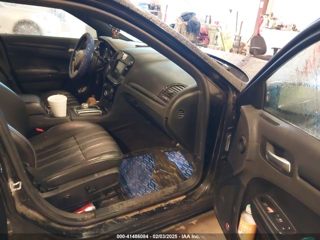 Chrysler 300 300s 2016 2C3CCAGG7GH329401 Image 5