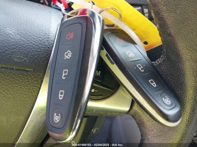 1FMCU9J96EUE47768 Ford Escape Titanium